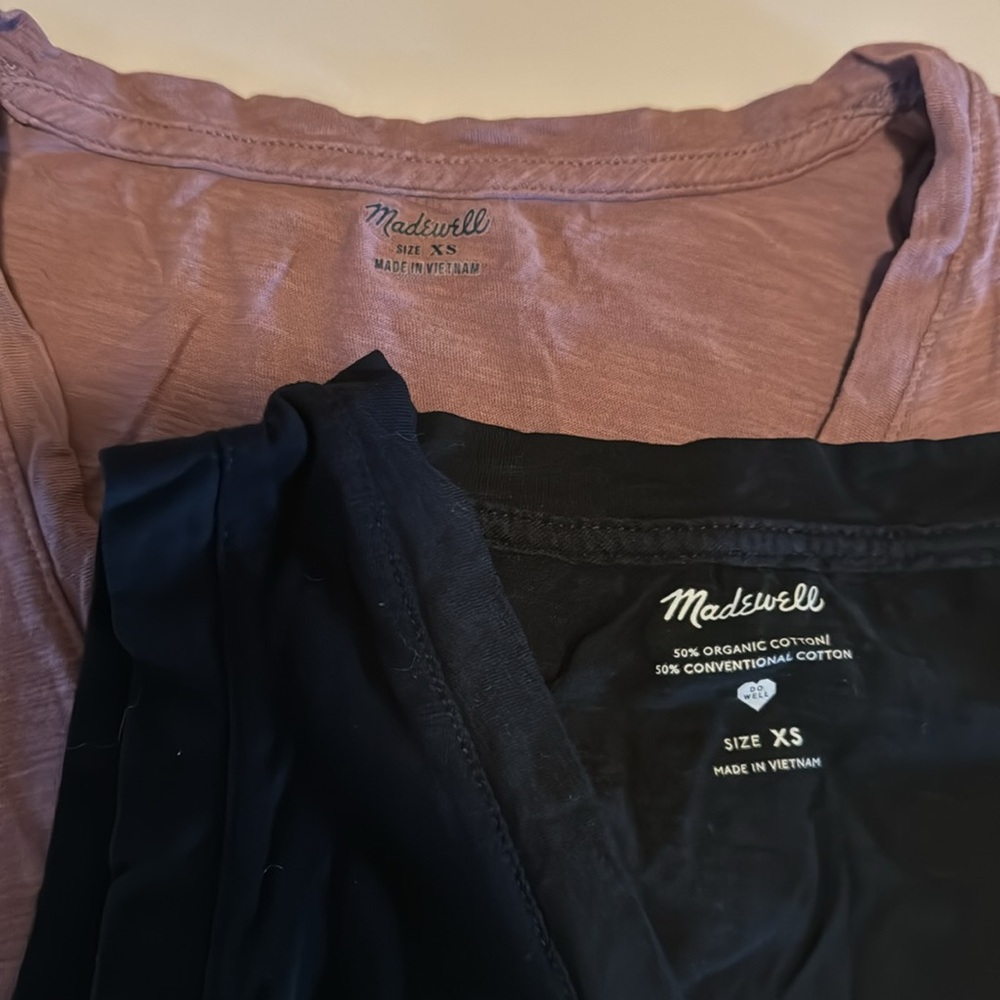 Madewell v-neck tank tops 2 qty, 2 colors - purple and black XS - Picture 2 of 2